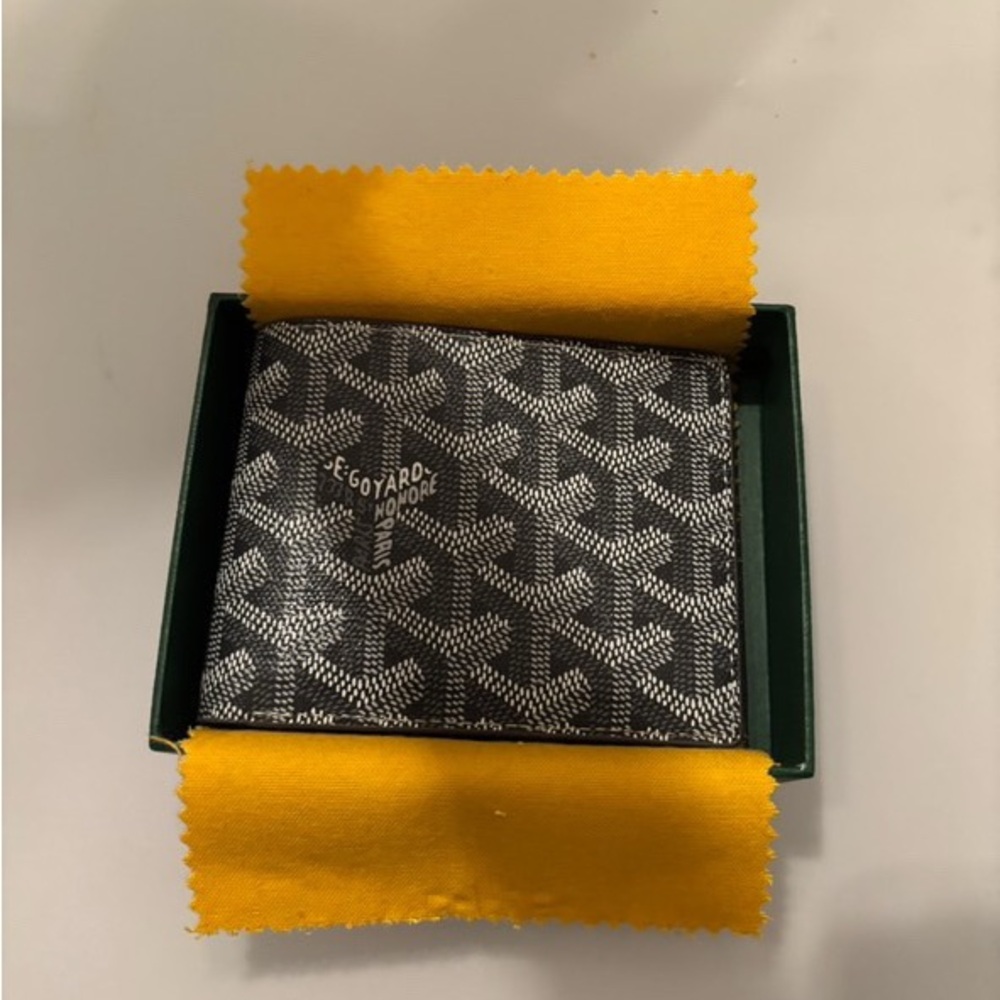 NWT Goyard St Thomas Bifold money clip wallet